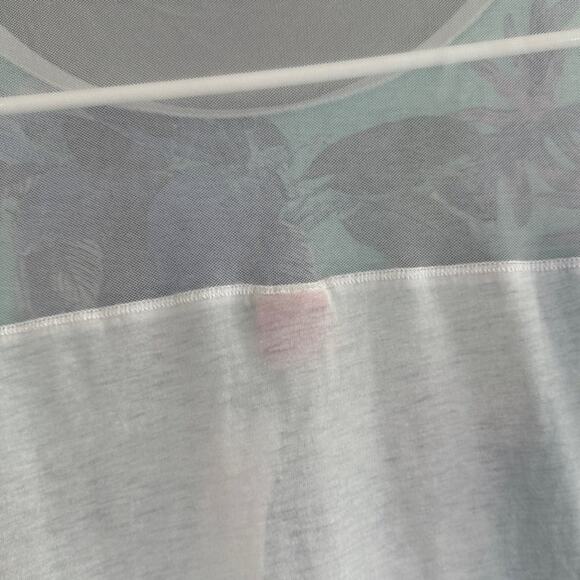 Puma Blue & White Multicolor Colorful Floral Tropical Casual T-Shirt Women Sz L - Picture 10 of 10